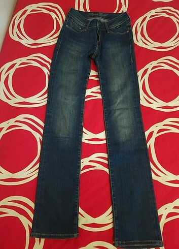 26 Beden lacivert Renk Mavi Jeans