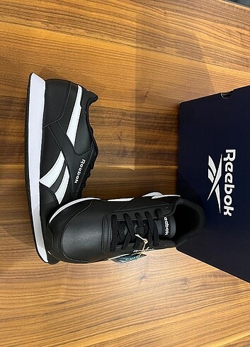 41 Beden Reebok erkek spor ayakkabı 