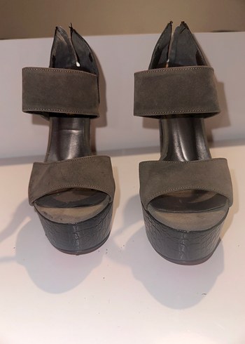 Siyah Platform Topuklu Kadın Ayakkabı - Görsel 3