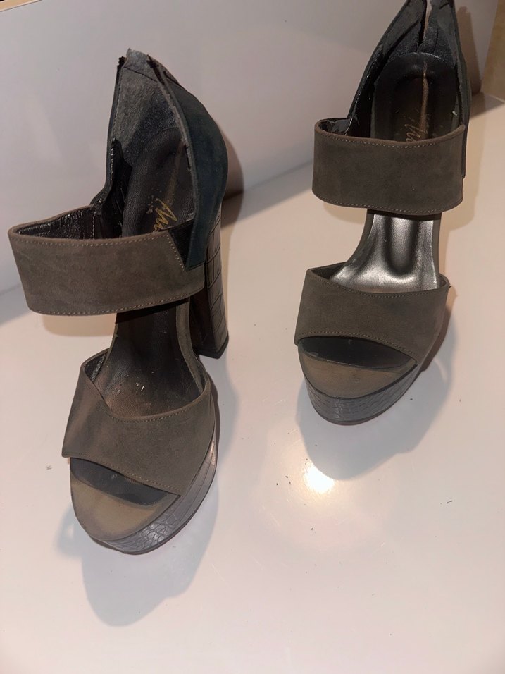 Siyah Platform Topuklu Kadın Ayakkabı - Görsel 2