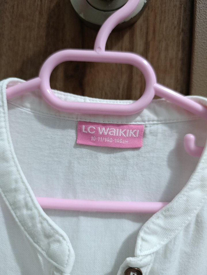 kız çocuk kırık beyaz Pamuklu V Yaka Gömlek 10/11 yaş. - Görsel 3