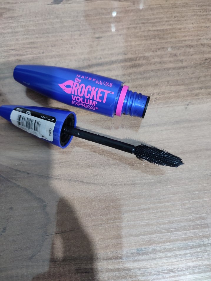 Maybelline Rocket Volume Maskara - Görsel 2