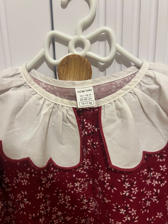 Bordo Çiçek Desenli Fırfırlı Kız Elbisesi - Görsel 2