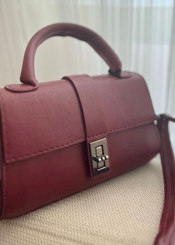 Bordo Deri Kadın Çanta Tokalı - Görsel 3