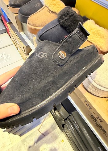 Ugg Siyah Kadın Süet Cırt Cırtlı Dolgu Topuk Terlik - Görsel 2