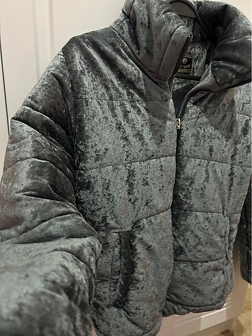 Zara Gri mont