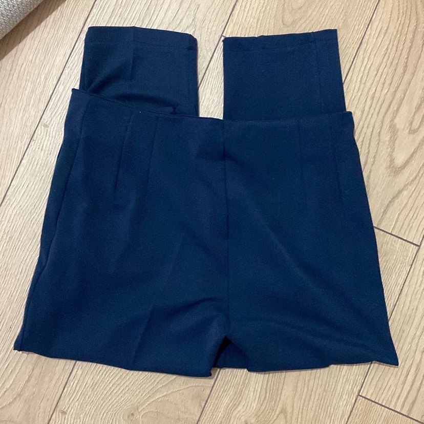 Kadın Lacivert Pilili Kumaş Pantolon - Görsel 3