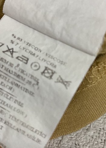 Sarı Keten V Yaka Mini Atlet - Görsel 5