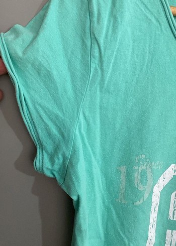 Yeşil Baskılı Kadın Tişört - Görsel 2