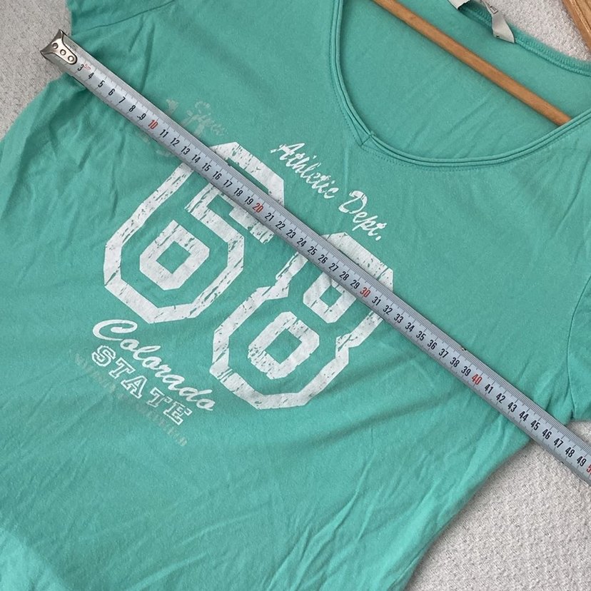 Yeşil Baskılı Kadın Tişört - Görsel 4