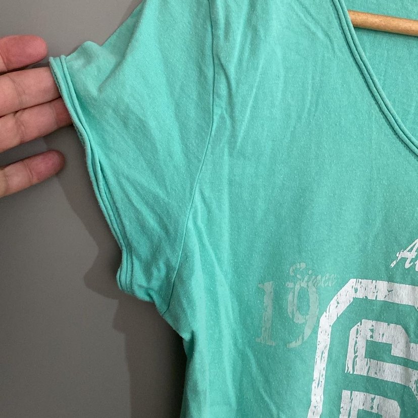 Yeşil Baskılı Kadın Tişört - Görsel 2