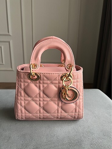 Dior çanta