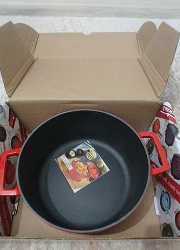 Lav Lava Döküm Tencere 22 cm