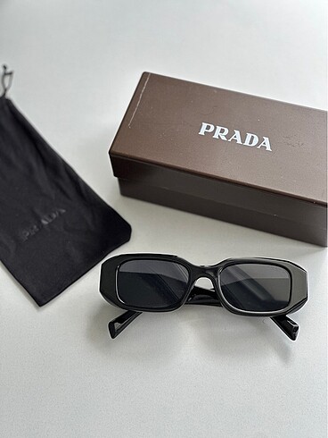 Prada ithal gözlük