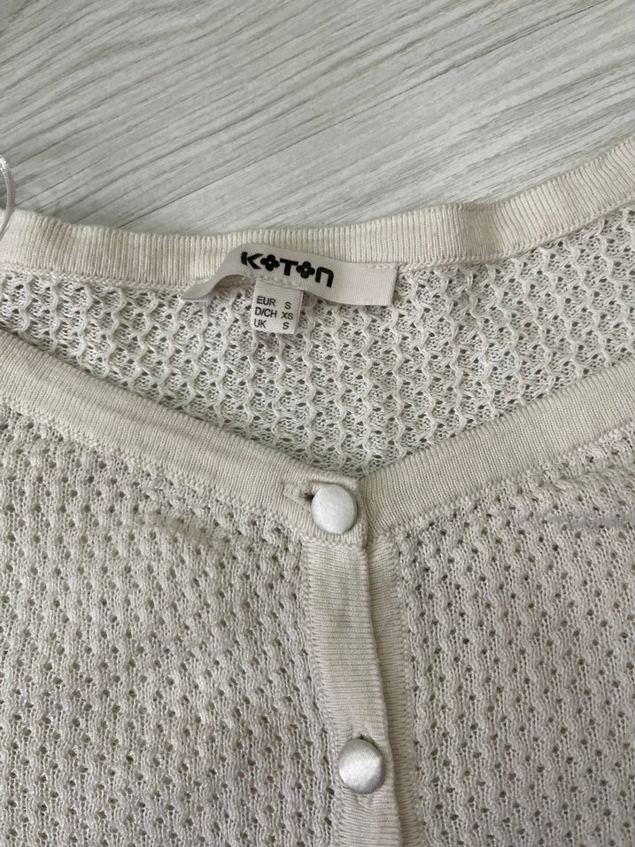 Delikli Hırka - Görsel 4