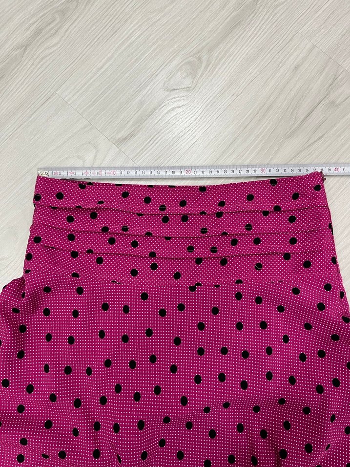 Puantiyeli Pileli Pembe Uzun Etek - Görsel 5