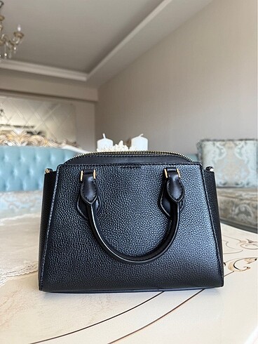 Beden siyah Renk MICHAEL KORS ÇANTA