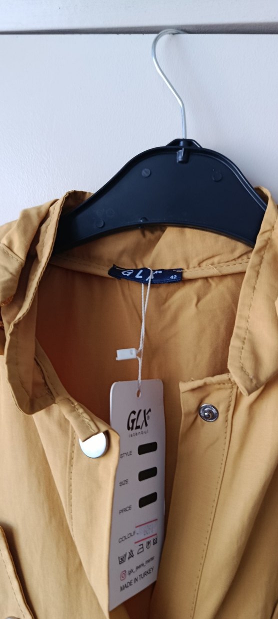 Düğmeli Bej Kadın Ceket trençkot sifir - Görsel 5