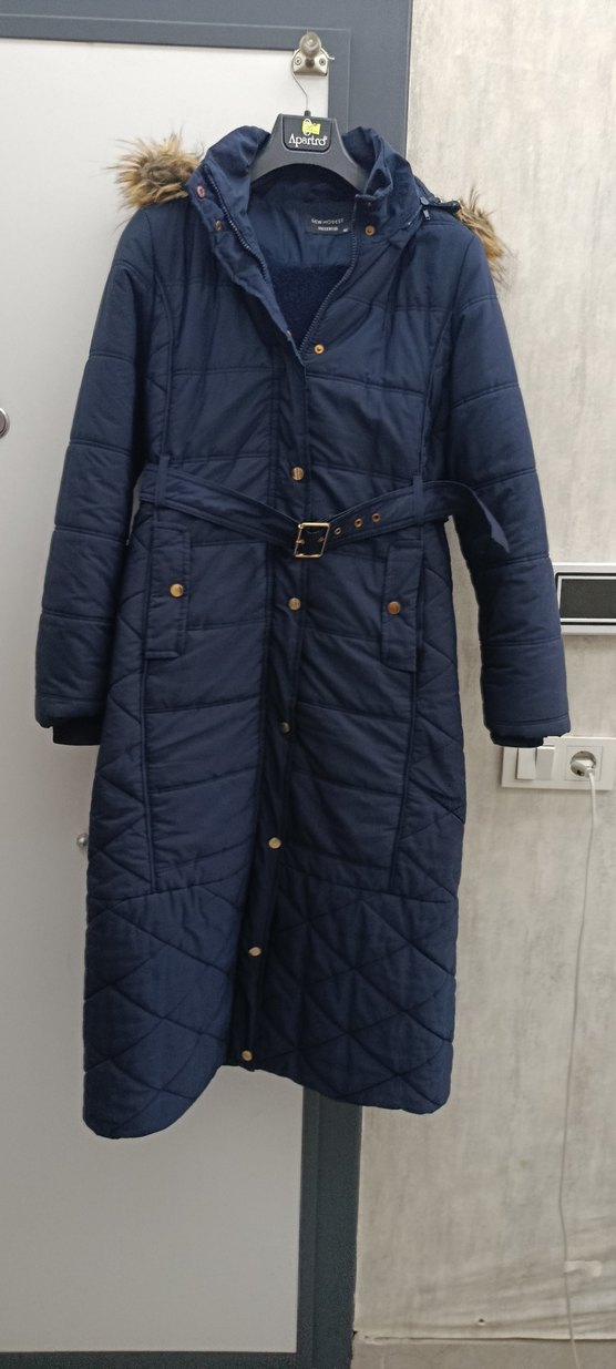 lc Waikiki Lacivert Kadın Uzun Kışlık Mont Kürklü - Görsel 4