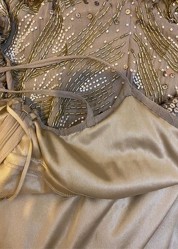 Mango Boncuk/Pul İşlemeli Kısa Abiye - Görsel 6