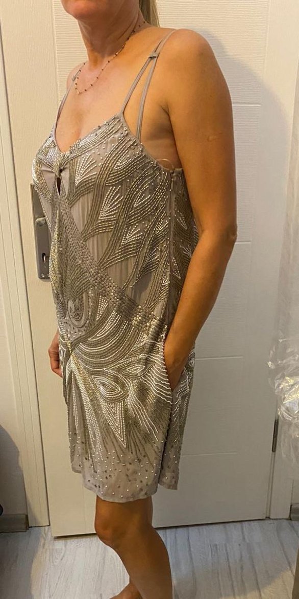 Mango Boncuk/Pul İşlemeli Kısa Abiye - Görsel 3