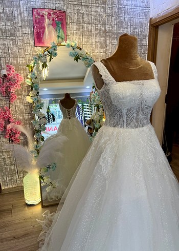 38 Beden Modern Klasik Beyaz A-line Gelinlik