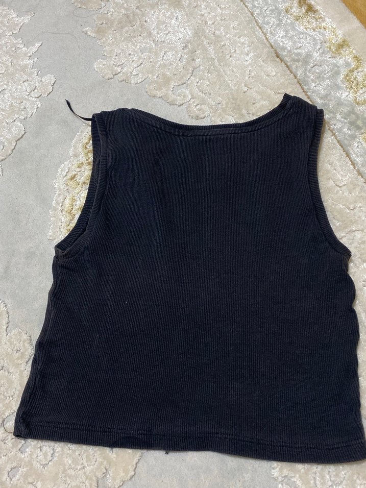 Siyah Kolsuz Yüksek Yakalı Keten Atlet - Görsel 2