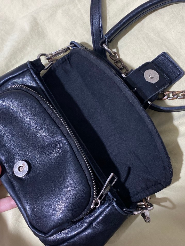 Stradivarius Siyah Deri Çanta - Görsel 3