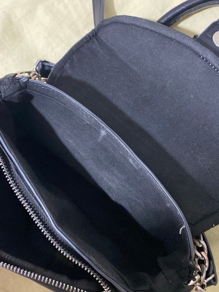 Stradivarius Siyah Deri Çanta - Görsel 4