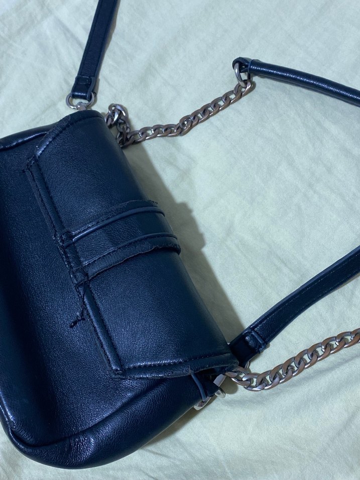 Stradivarius Siyah Deri Çanta - Görsel 2