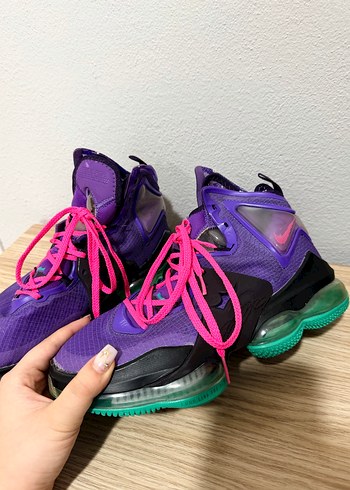 Renkli Bağcıklı Basketbol Ayakkabısı - Görsel 4