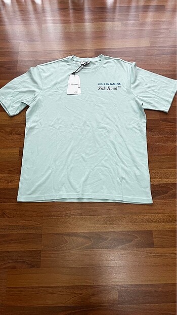 LES BENJAMINS TSHIRT