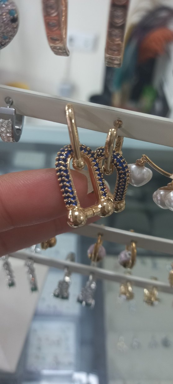 Tifani mavi taşlı küpe - Görsel 2