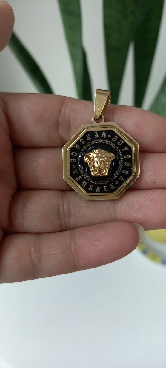 Altın Renk Versace Erkek kadın Kolye Ucu - Görsel 4