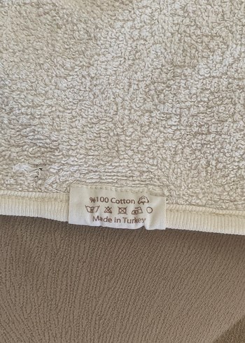 Bebegg Kapüşonlu krem zürafa nakışlı çocuk banyo havlusu 70x70 - Görsel 4