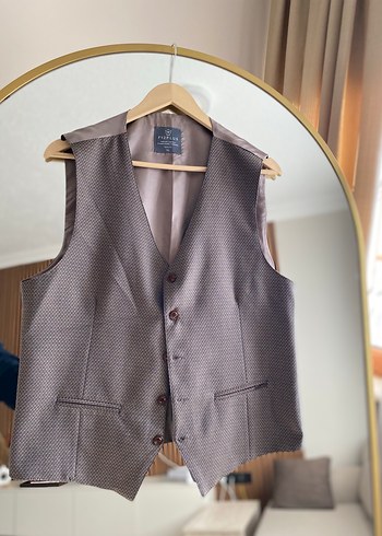 Kahverengi Düğmeli Erkek Yelek - Görsel 2