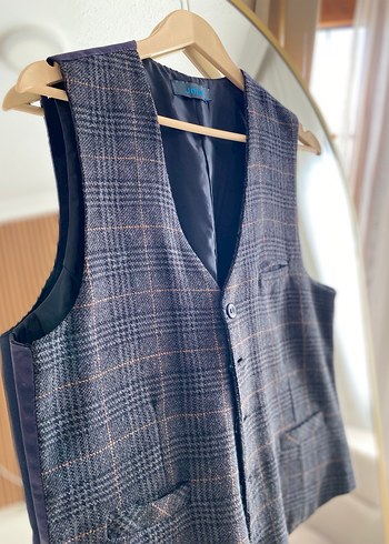 Düğmeli Ekose Desenli Erkek Yelek - Görsel 3