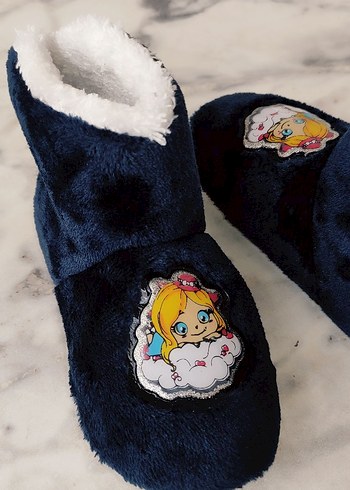 Nakışlı Kürklü Kız Çocuk Ev Terliği - Görsel 2