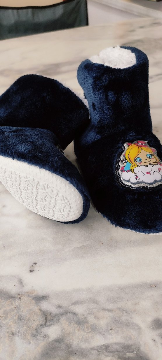 Nakışlı Kürklü Kız Çocuk Ev Terliği - Görsel 3