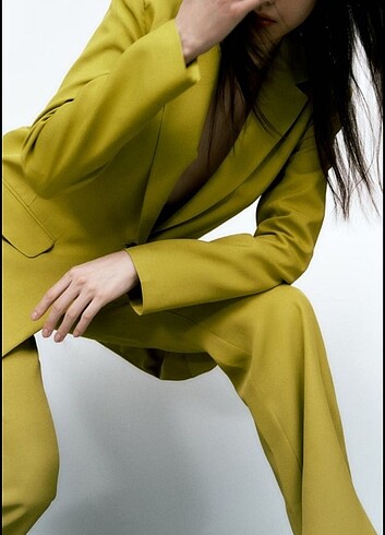 ZARA BLAZER