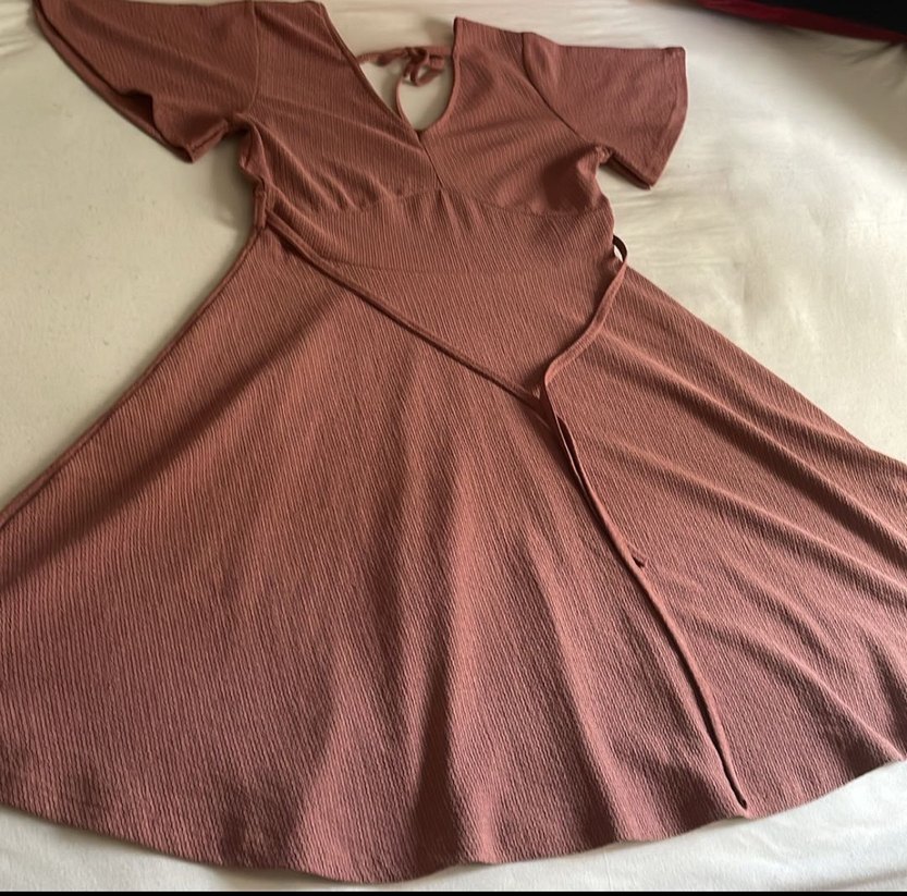 V Yaka Büzgülü Midi Triko Elbise - Görsel 2