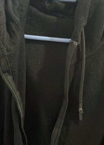 Erkek Siyah Fermuarlı Yüksek Yaka Polar - Görsel 2