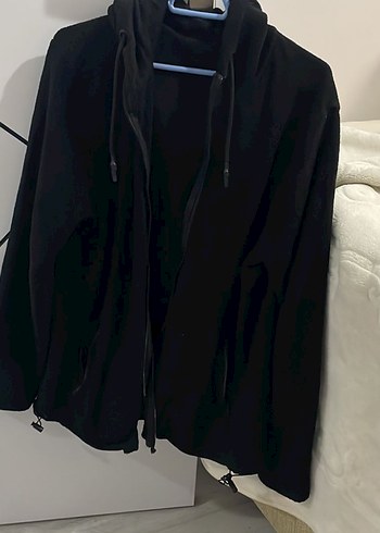 LC Waikiki m