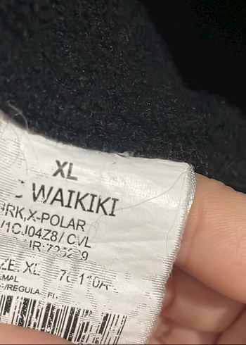 Erkek Siyah Fermuarlı Yüksek Yaka Polar - Görsel 4