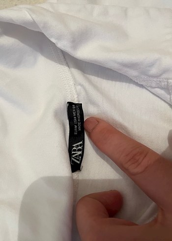 Düğmeli Beyaz Keten Kısa Kollu Gömlek - Görsel 3