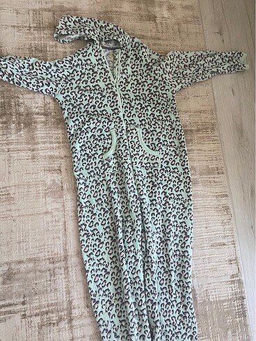 Leopar sıcacık tutan tulum
