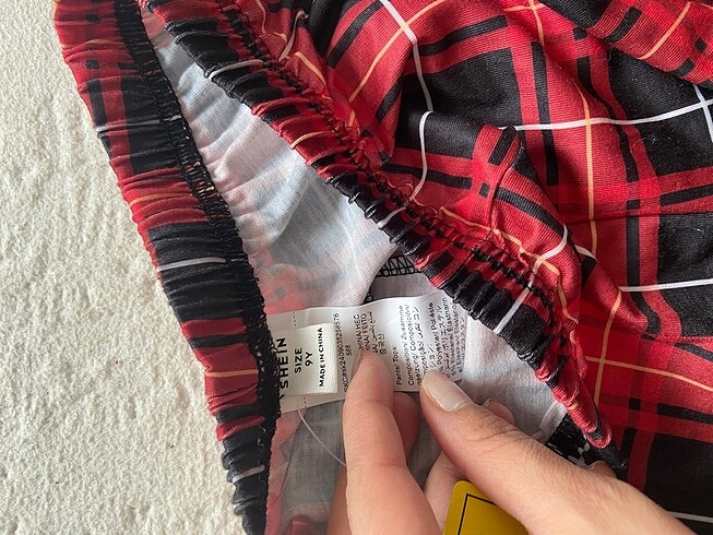 9 Yaş Beden Pijama altı etıketli