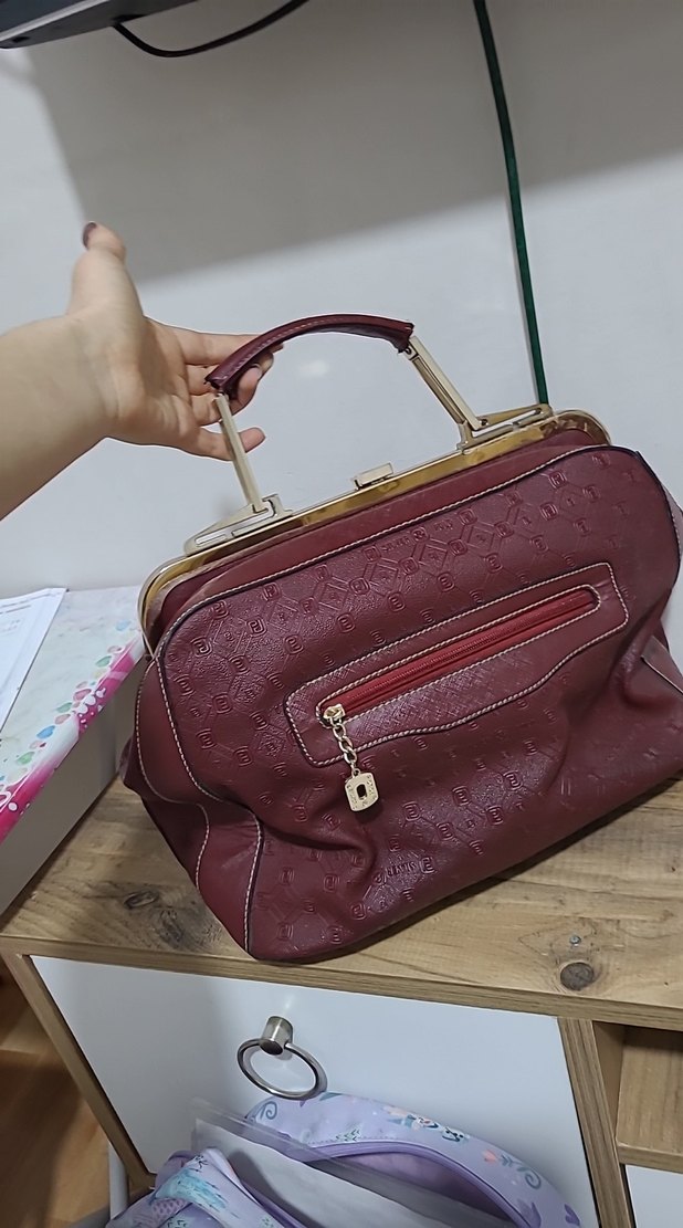 Bordo Deri Kadın Çanta - Modern Klasik - Görsel 3