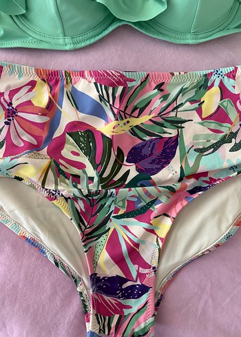 36 Beden çeşitli Renk Bikini