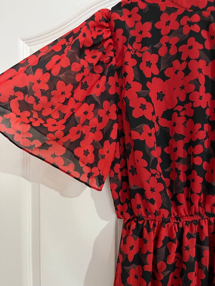 Kırmızı Çiçek Desenli Mini Elbise - Görsel 2
